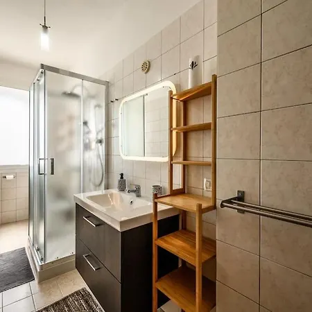 Appartamento The Youth House Near Downtown & Hesperia Hospital