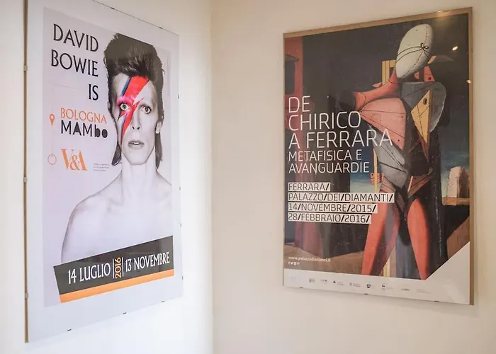 The Youth House Near Downtown & Hesperia Hospital Modena